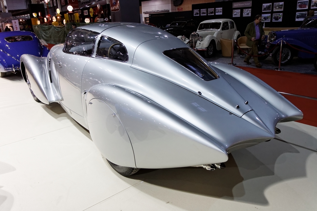 1938 Hispano-Suiza H6 C Xenia Dubonnet by Saoutchik - Rear